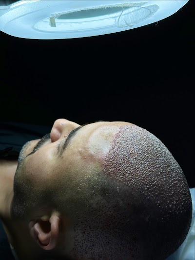 Maxhairclinic Saç Ekim Merkezi İzmir klinik görünümü