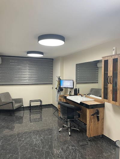 Newhair İzmir, Protez saç, Saç Protezi, Saç Ekimi, Kemoterapi, Hair Replacement, Toupee klinik görünümü