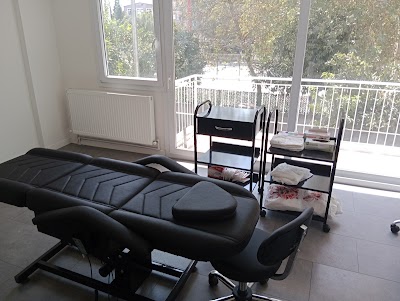 Ayshe Saç Analiz Merkezi klinik görünümü