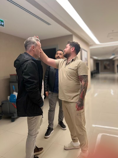 Saç Ekim Merkezi | Buğra Erdal ® Hastane Saç Ekimi | Ankara Saç Ekimi PRP Mezoterapi klinik görünümü