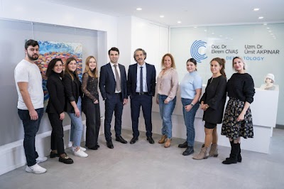Dr. Civaş & Dr. Akpınar | Dermatoloji - Saç Ekimi klinik görünümü