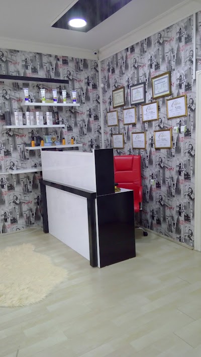 Afyon Güzellik ve Saç Bakım Merkezi klinik görünümü